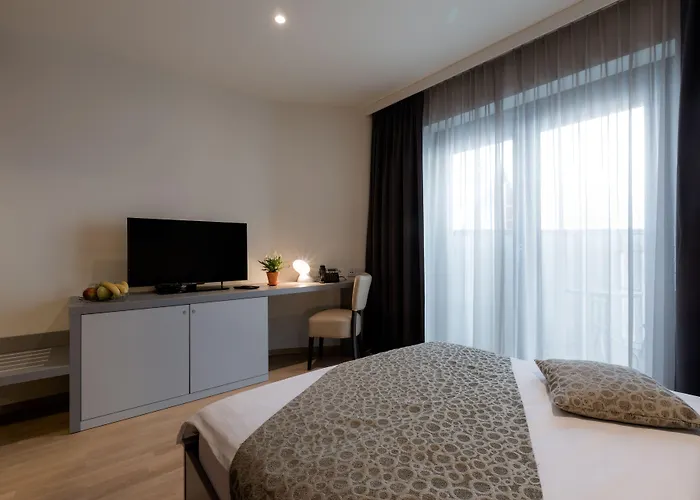 佛罗雅科夫哈姆酒店 酒店 3*