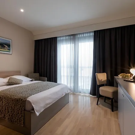 Florjanckov Hram Hotel 3*