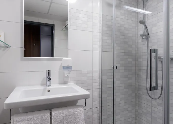 フロルヤンチコフ フラム ホテル