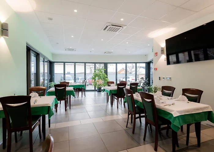 フロルヤンチコフ フラム 3* リュブリャナ