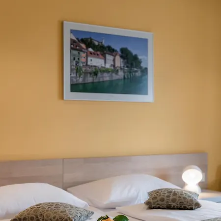 Florjanckov Hram Hotel 3*